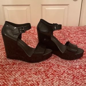 Melissa wedges size 8